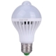 ARWKA LED Z CZUJNIKIEM RUCHU i ZMIERZCHU 7W E27